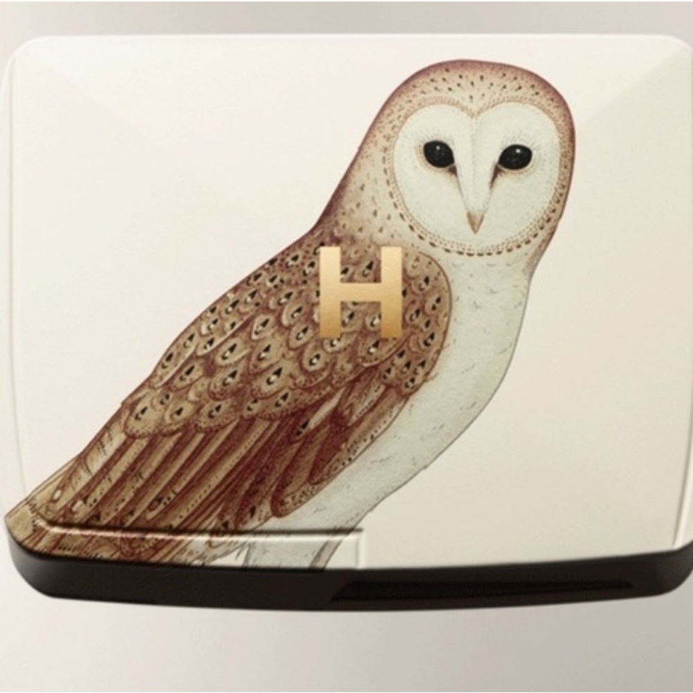 ISO: Hourglass Limited Edition Ambient Lighting Owl Palette